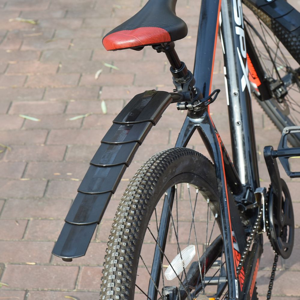 Cycling Commute In Rain - Universal Retractable Bike Mudguard Fender For